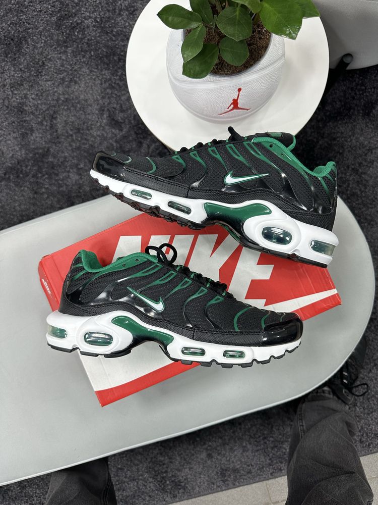 Кросівки Nike Air Max TN Plus Оригинал Original