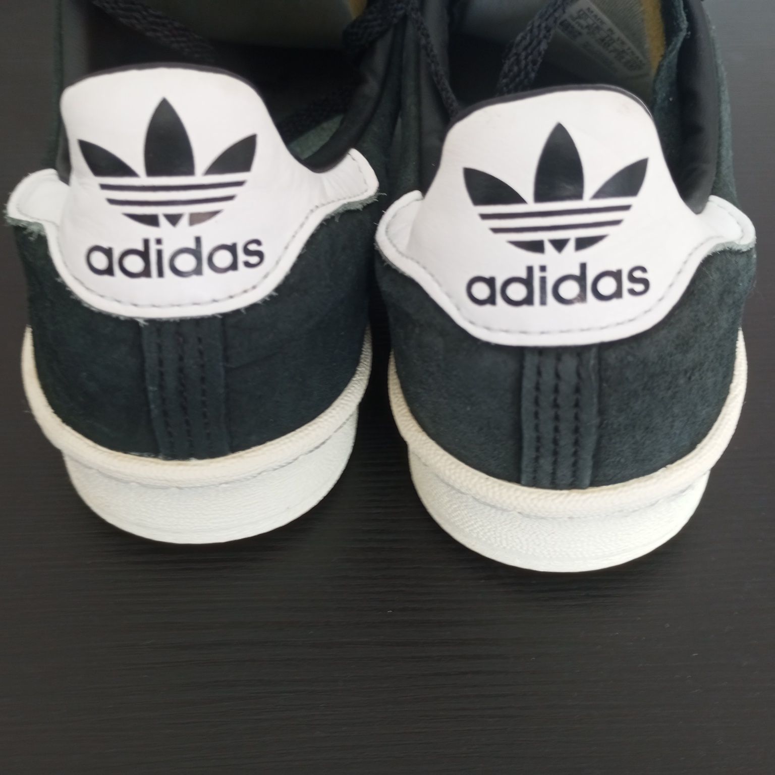 Tênis Adidas Campus 80 (tamanho 40)
Tênis Campus 80s "Black Off White