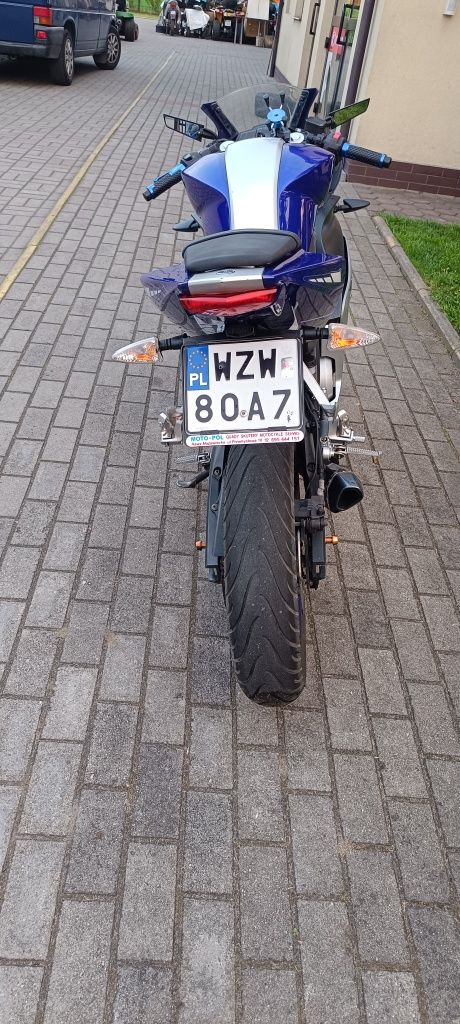 YAMAHA YZF 125 R 2015 Stan BDB Zarejestrowany kat A lub B cbr tzr r1