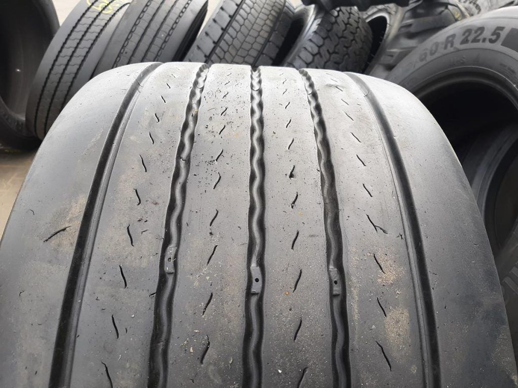 Opona używana ciężarowa 455/40R22.5 HAKOOK TL10+ 800zł C2505