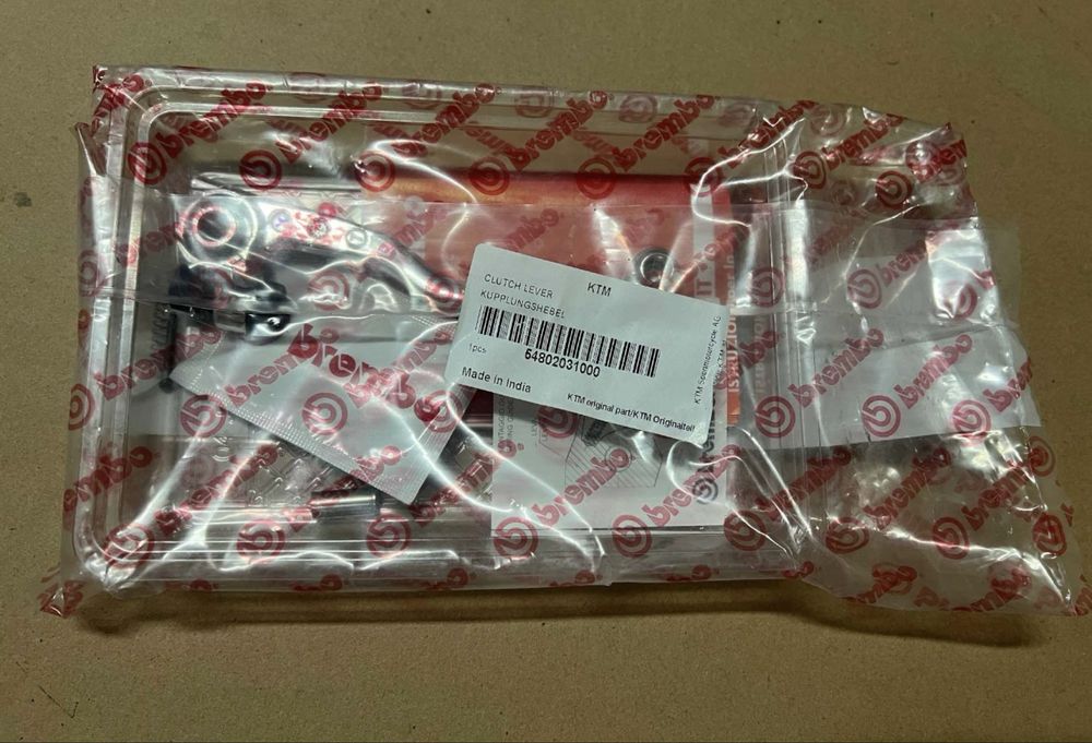 Dźwignia sprzęgła komplet BREMBO