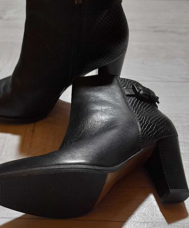 Buty damskie botki skóra licowa czarne jak nowe