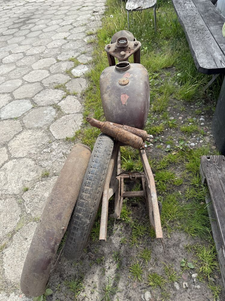 Rama WSK 125 Z 1960 rok org malowanie tabliczka i numer ramy wysyłka