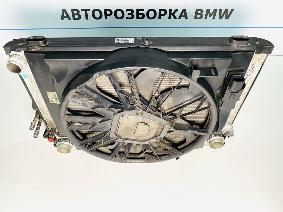 Касета Радіаторів BMW E60 E61 M57n M57n2 2.5 3.0 Радіатор Вентилятор