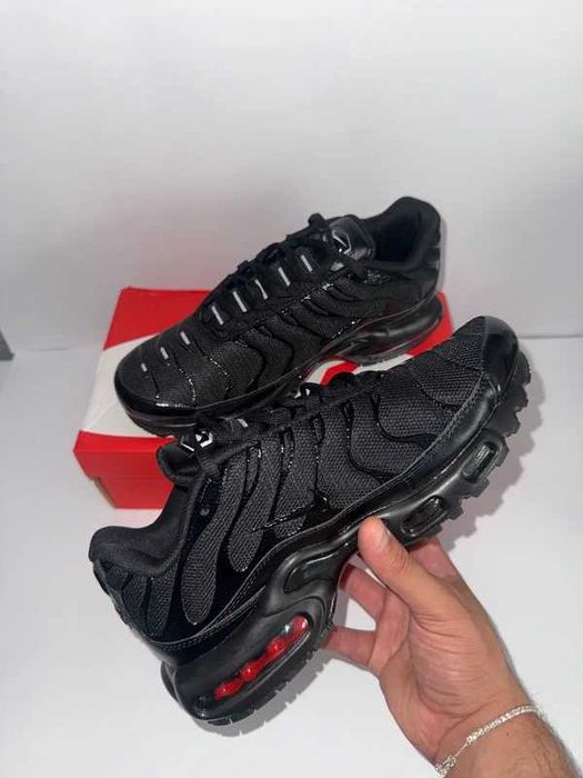 "Buty Trampki" Nike_Air_Max_TN_Plus_Black_R.36