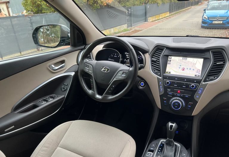 Hundai Santa Fe 2016