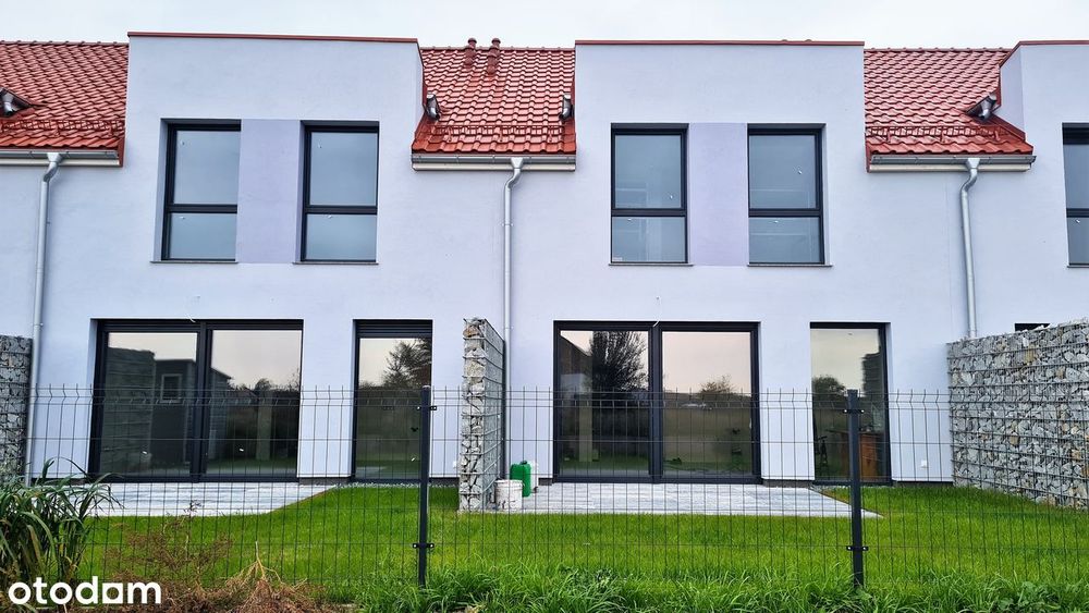 Dom Jednorodzinny / 4 Pokoje + Garaż W Cenie