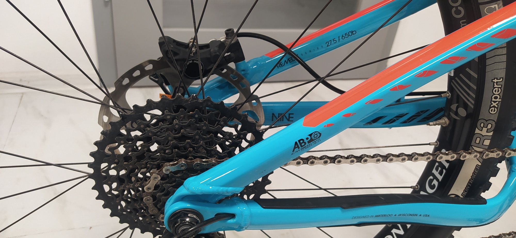 Trek Remedy 9 nie Scott Cube wysyłka
