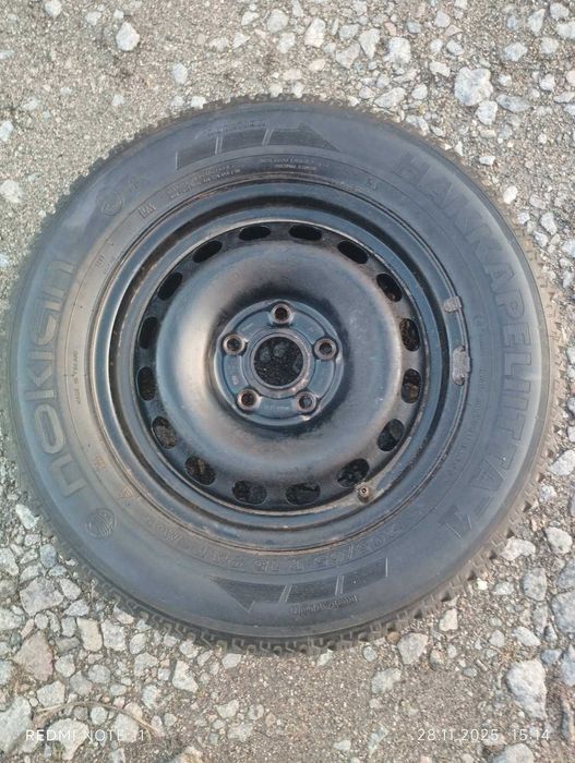 Шина з диском 205/65 R15  Nokian Hakkapeliitta зима