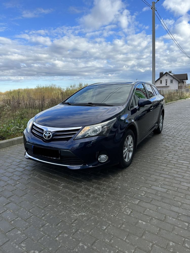 Авто, автомобіль Toyota avensis 2014 р