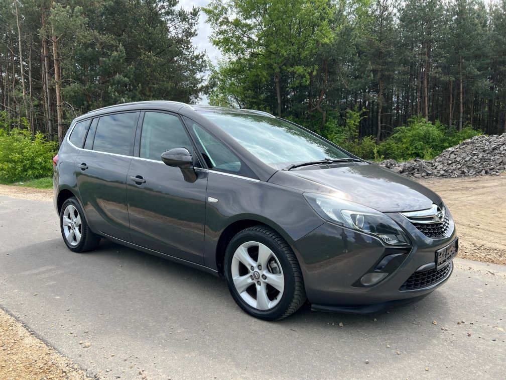 Opel Zafira C  Tourer Cosmo 1.6 Turbo LPG 7 Osobowe