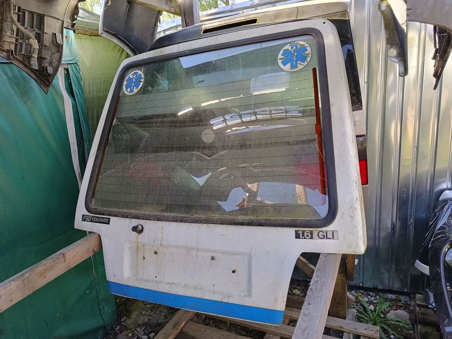 FSO POLONEZ KARETKA AMBULANS KLAPA BAGAŻNIKA SZYBA