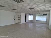 Espaço amplo 'Atelier' localizado ao nível do 1º. piso