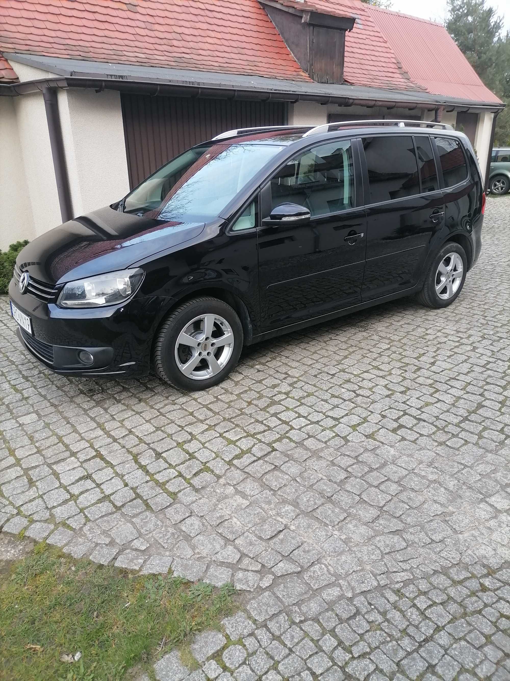 VW Touran 2.0 TDI 140 KM, DSG, Autmat, serwis