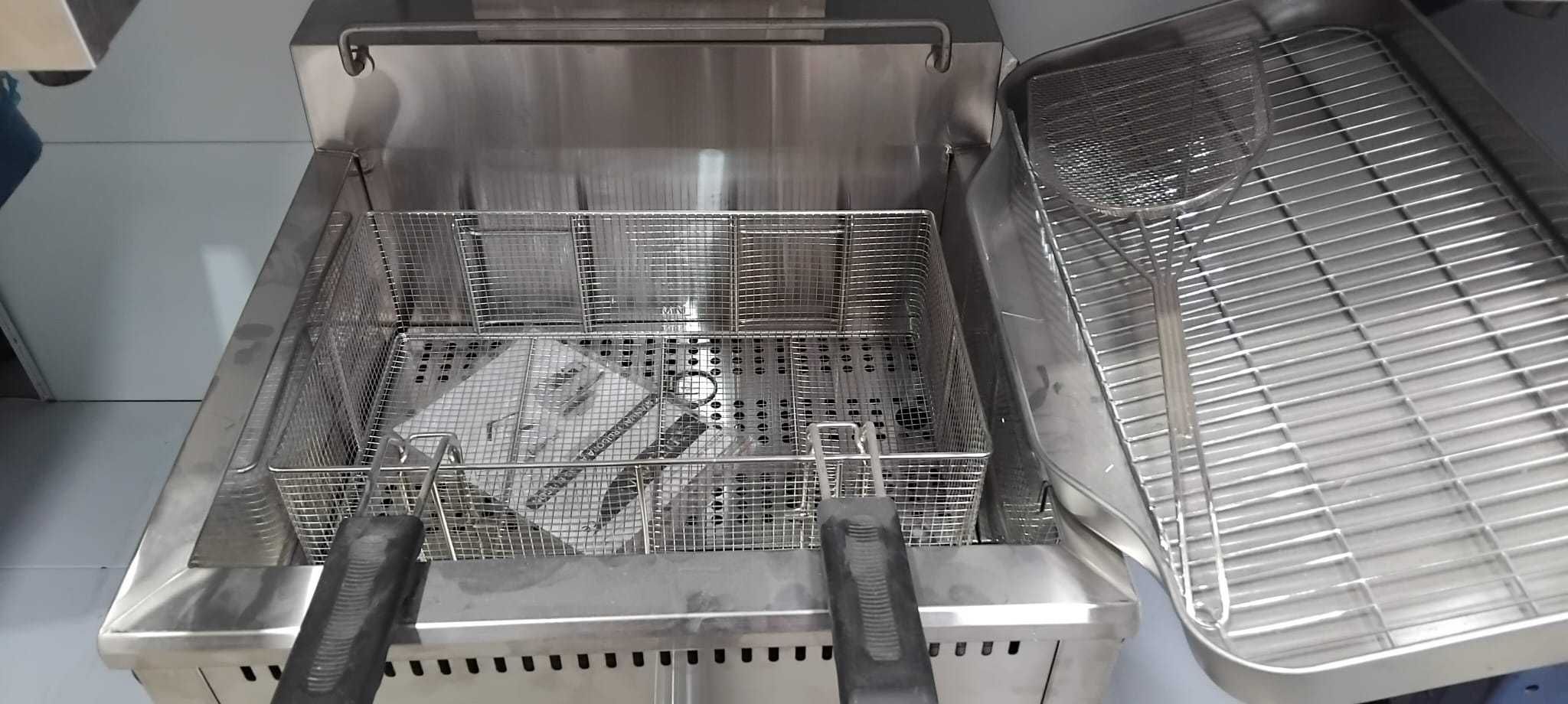 Fritadeira a Gás de 17Litros - NOVA