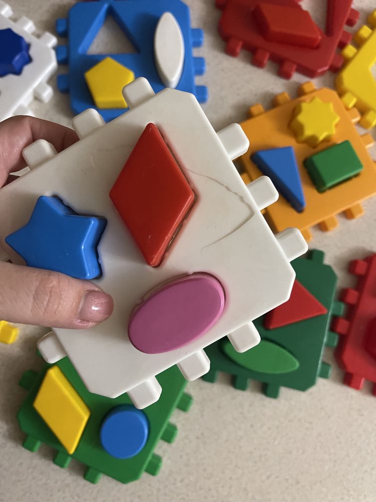 Дитячий конструктор, кубик розумний малюк