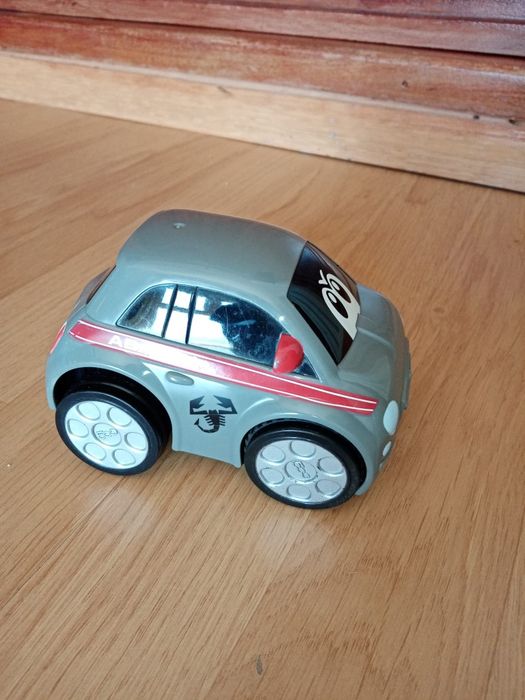 Brinquedo Carro da Chico