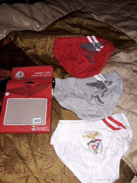 Cuecas de rapaz benfica