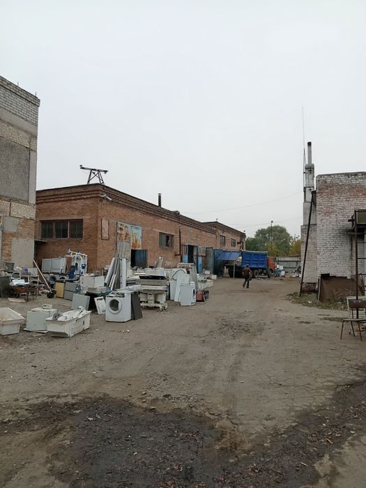 Продам базу з офісом