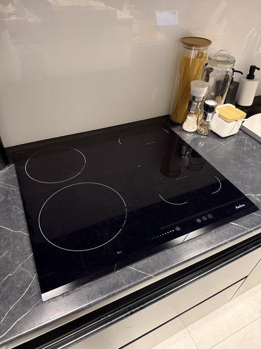 Plyta indukcyjna Amica - w pełni działajaca