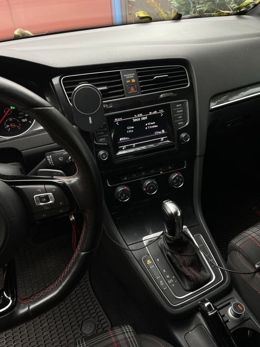 Volkswagen Golf GTI 2015 VII покоління