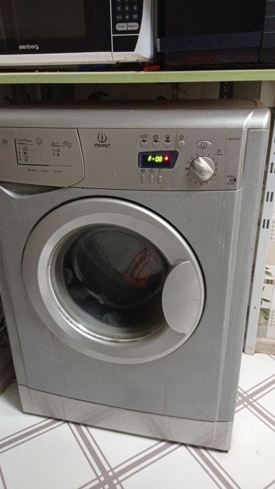 Стиральная машинка indesit