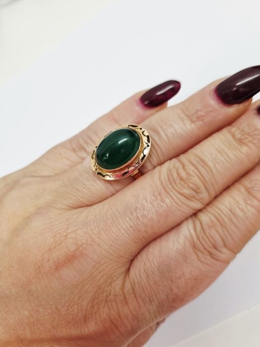 Złoty pierścionek. Złoto próby 585