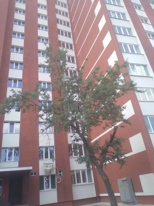 Продам 2-комн.кв.улучшенной планировки на С.Салтовке