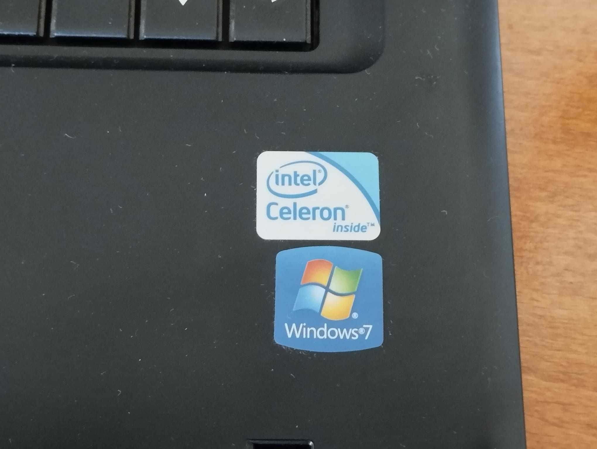 Portátil Advent Celeron 3GB 320GB