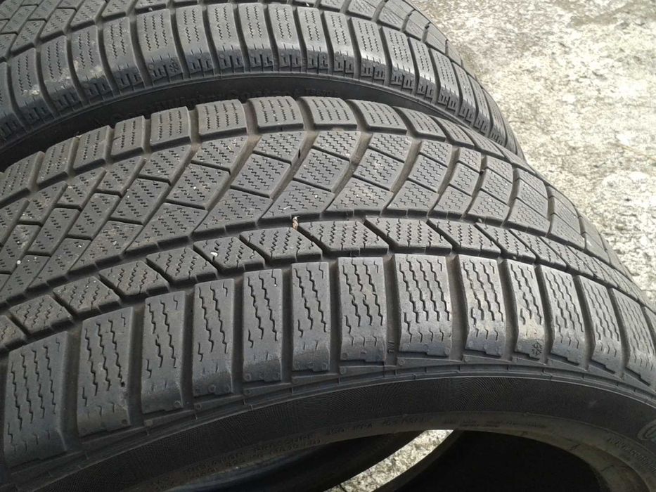 255/40R20 Continental 2 x 4,5mm 2023r