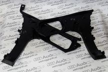 Крепление заднего бампера 4L0807453 \ 4L0807454 Audi Q7 2006 - 2015