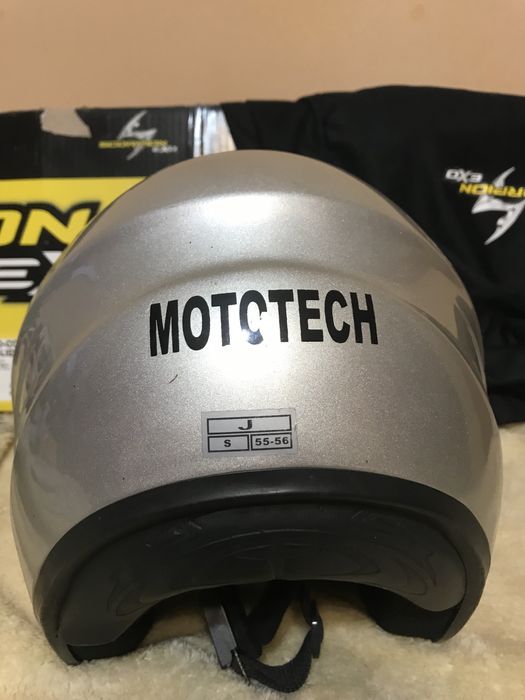 Мото шлем  Mototech