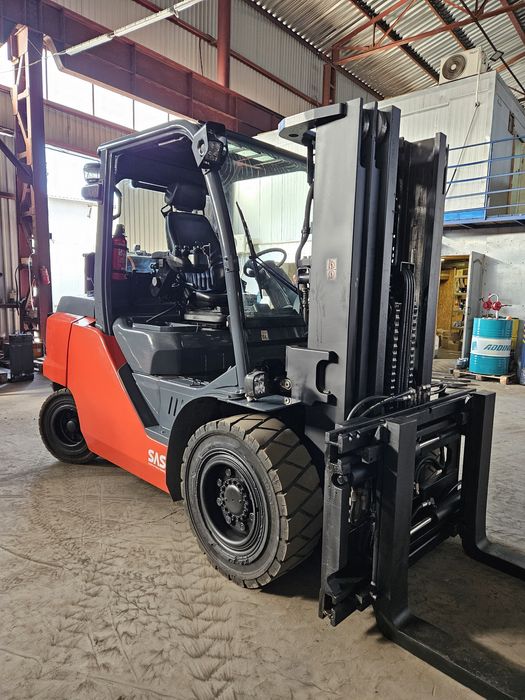 Навантажувач Toyota 5 т газ/бензин. Вилочный погрузчик Toyota 5 т