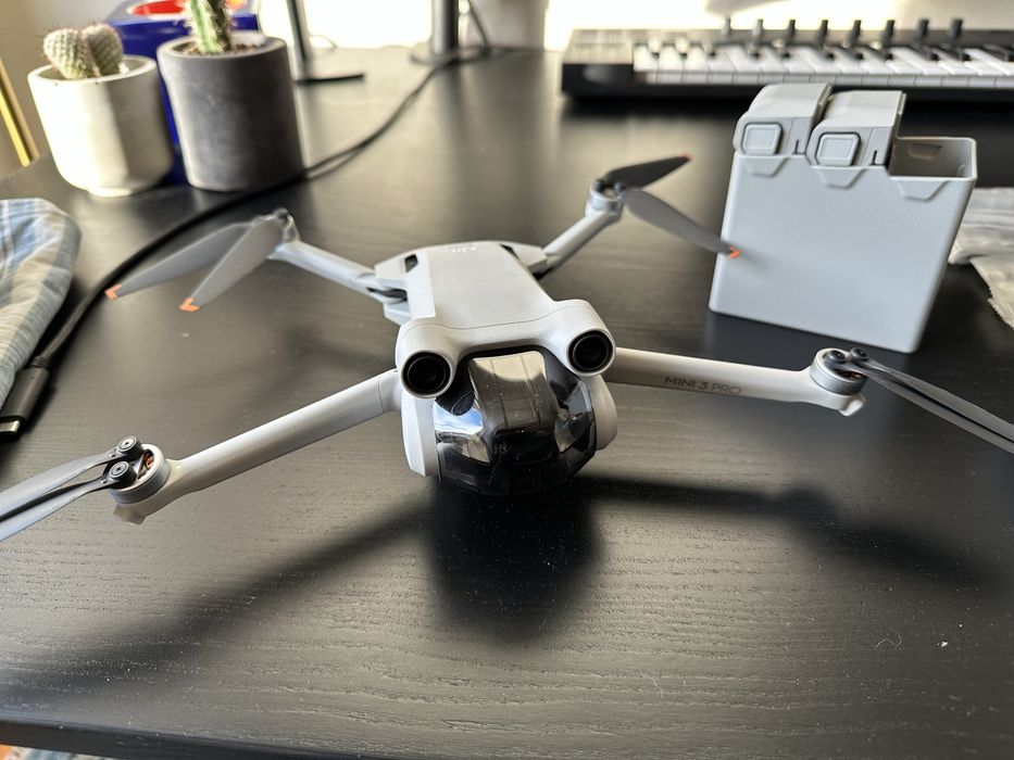 Dji Mini 3 Pro + Fly More Combo