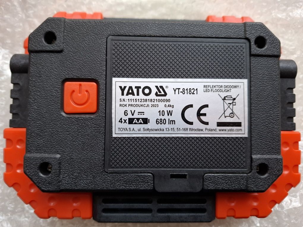 Прожектор LED YATO Польша