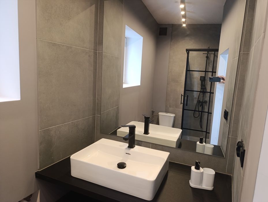 Wynajmę 2 pokojowe mieszkanie blisko centrum