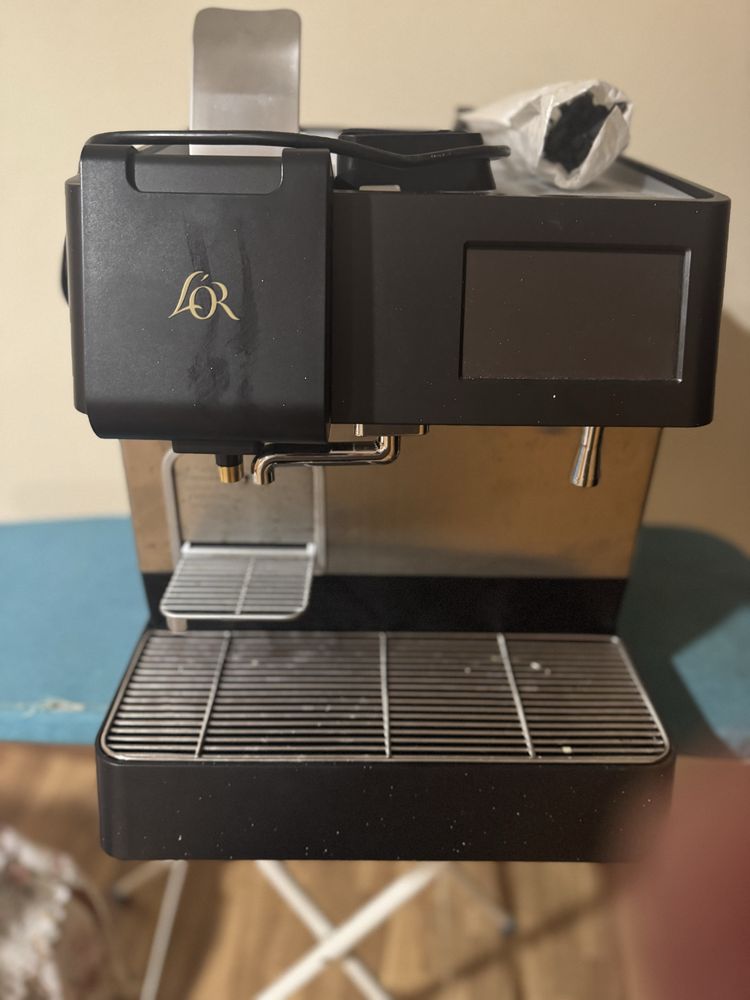 Vende se maquina cafe Lor