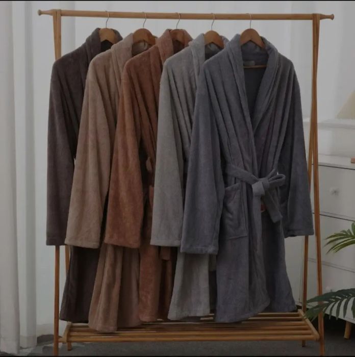 Чоловічий халат з м'якої мікрофібри