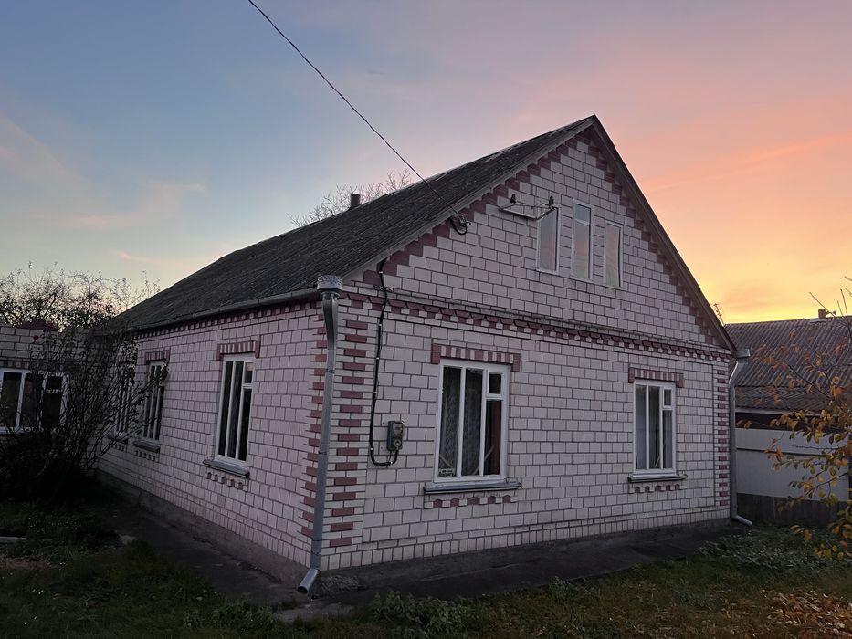 Продам будинок в селі Северинівка поблизу Тростянця Вінницька обл