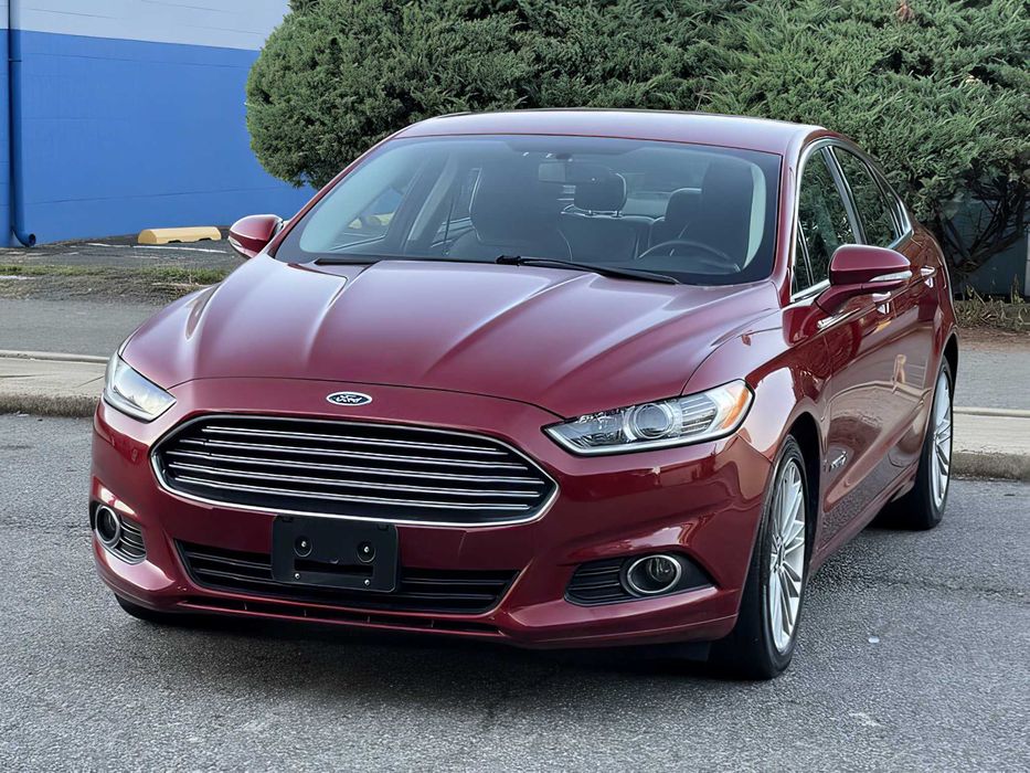 Ford Fusion      2014