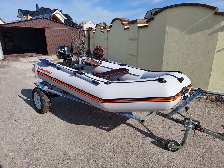 Продам лодку мотор и лафет.