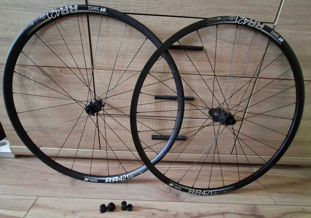 Koła 28" Evanlite na obręczach DT Swiss RR421  CL, ratchet 36