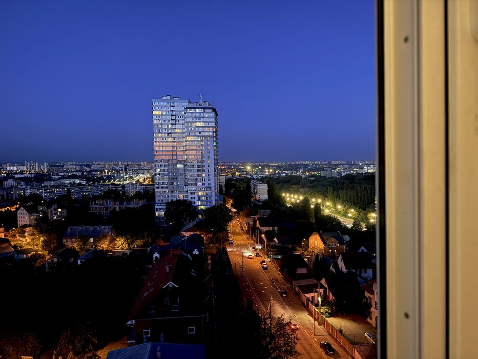 Оренда квартири біля метро Дорогожичі, 29 м², вул. Петропавлівська 50Б