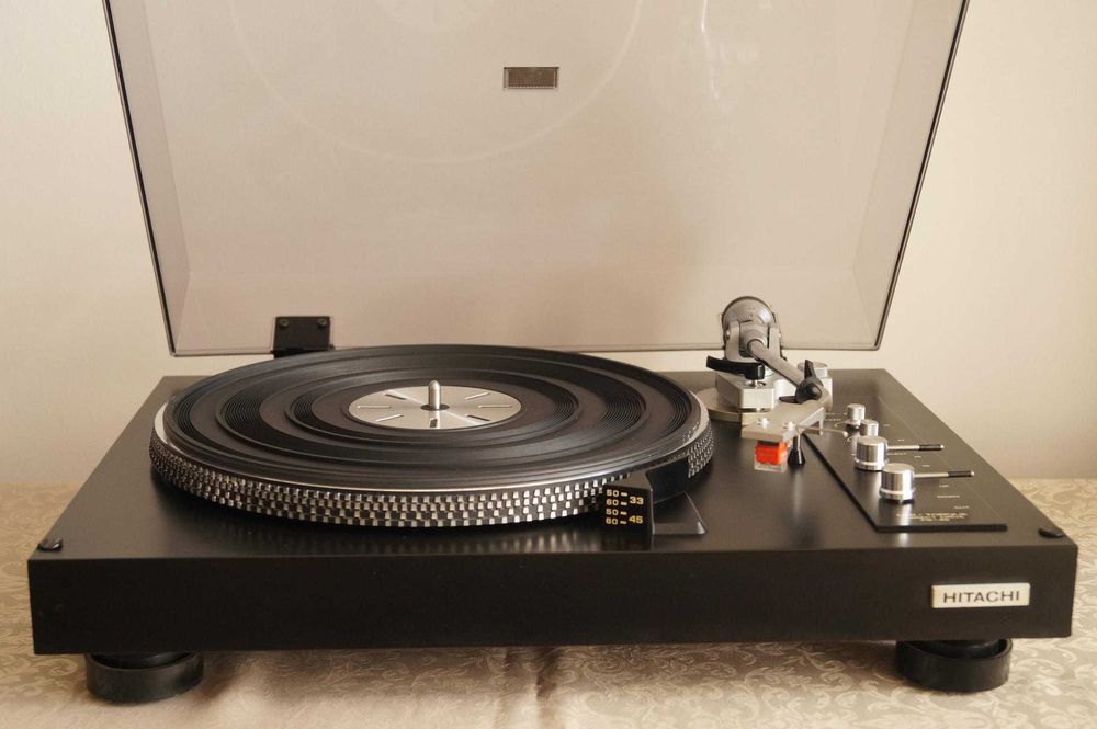 Gramofon Hitachi PS-48