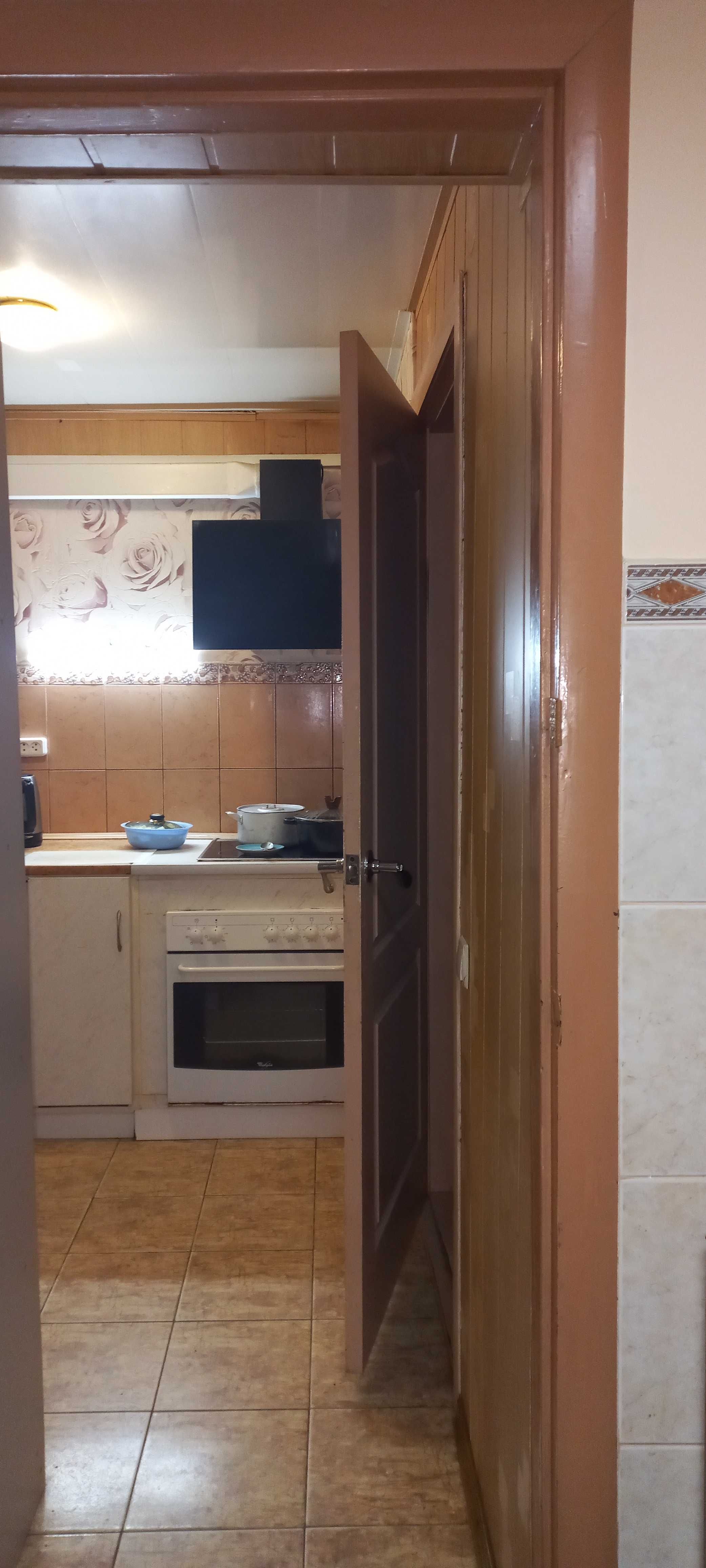 Продаж 2-к  квартири  в р-н Машбуд