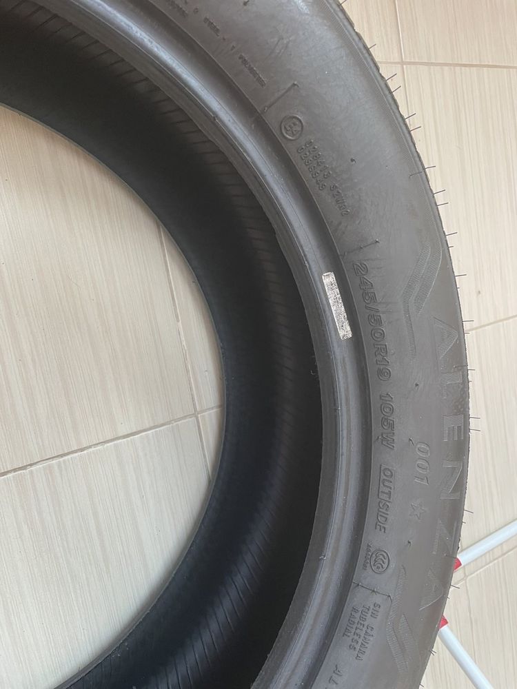 Шини літні нові Bridgestone 245/50 R19 Runflat made in USA