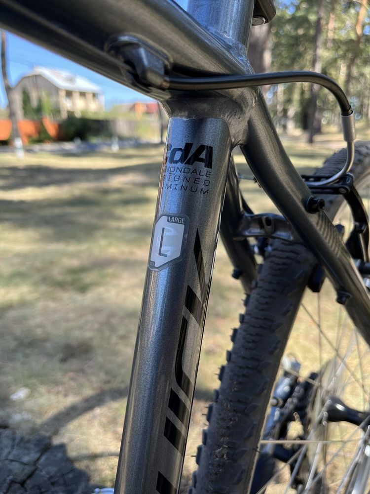 Велосипед Cannondale (гібрид)