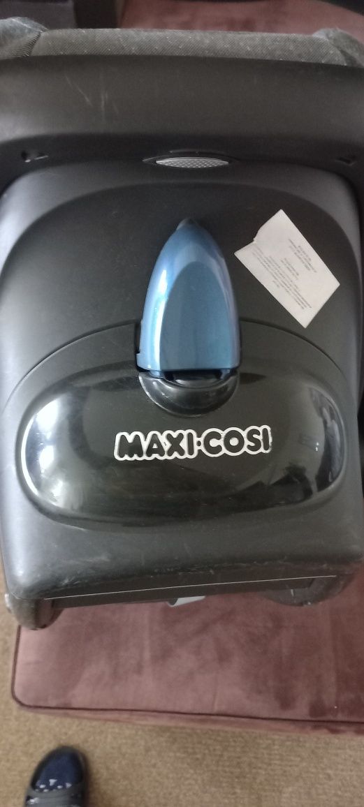 Fotelik samochodowy nosidełko Maxi Cosi Cabrio Fix
