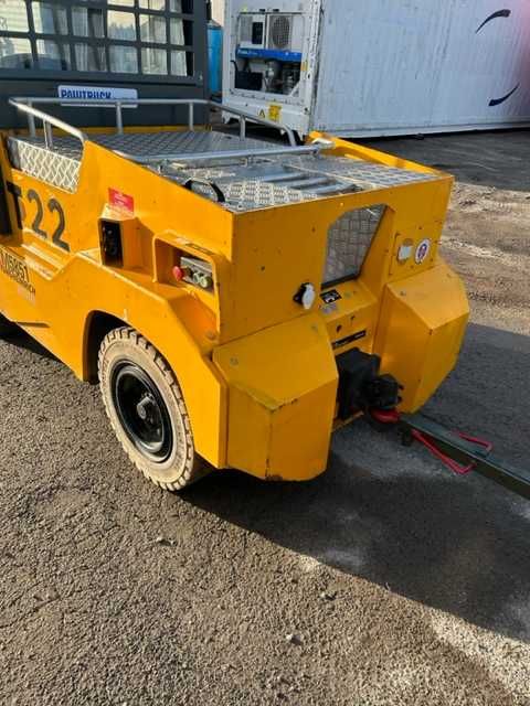 ciągnik holowniczy elektryczny - Jungheinrich EZS 6250, rok 2015