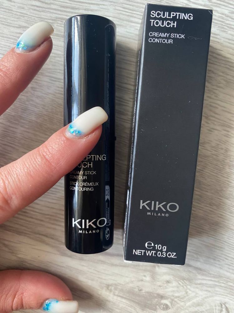 Зеркало и корректор Kiko